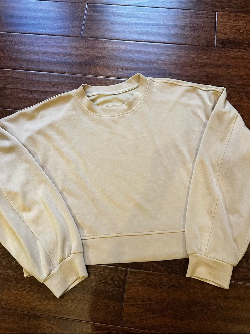lululemon athletica Women's Crewneck Sweatshirt - Light Beige Tan - Picture 3 of 5